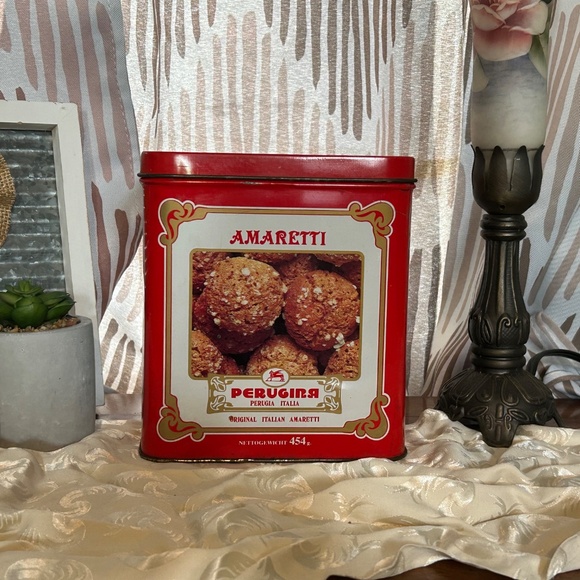 Vintage Perugina Tin For Amaretti Cookies Made In Italy - Picture 4 of 8